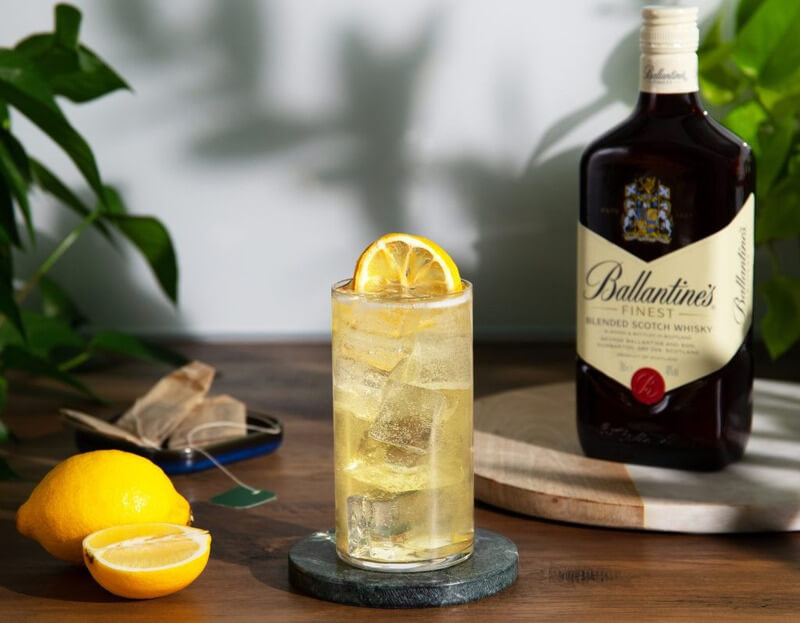 Ballantine’s Ginger Highball