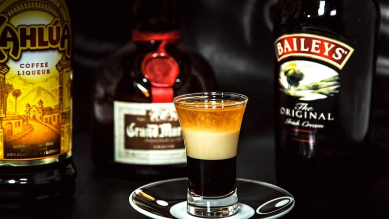 cach pha ruou cocktail b52