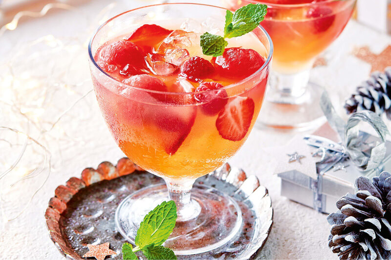 Cocktail rượu vang hồng Rose Sangria