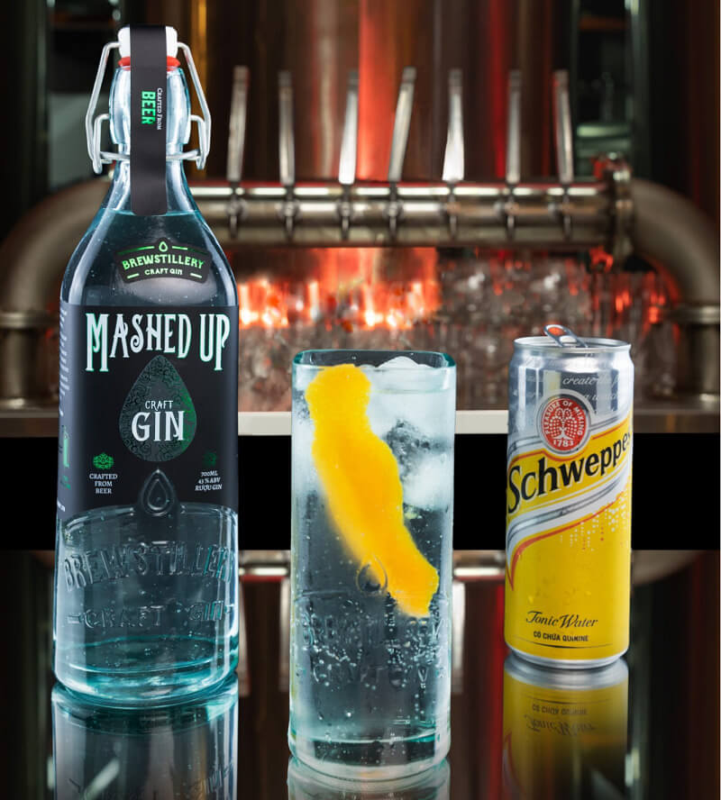 9 Cách pha rượu Vodka với nước ngọt ngon và dễ làm 7 Rượu Vodka pha với Soda Schweppes