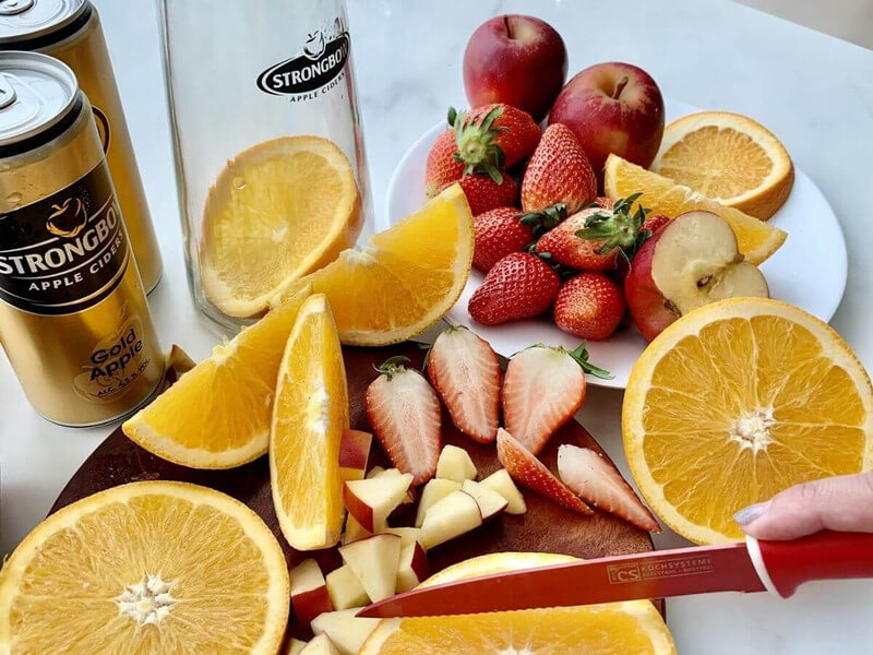 9 Cách pha rượu Vodka với nước ngọt ngon và dễ làm 11 Rượu Vodka pha với nước ngọt Strongbow