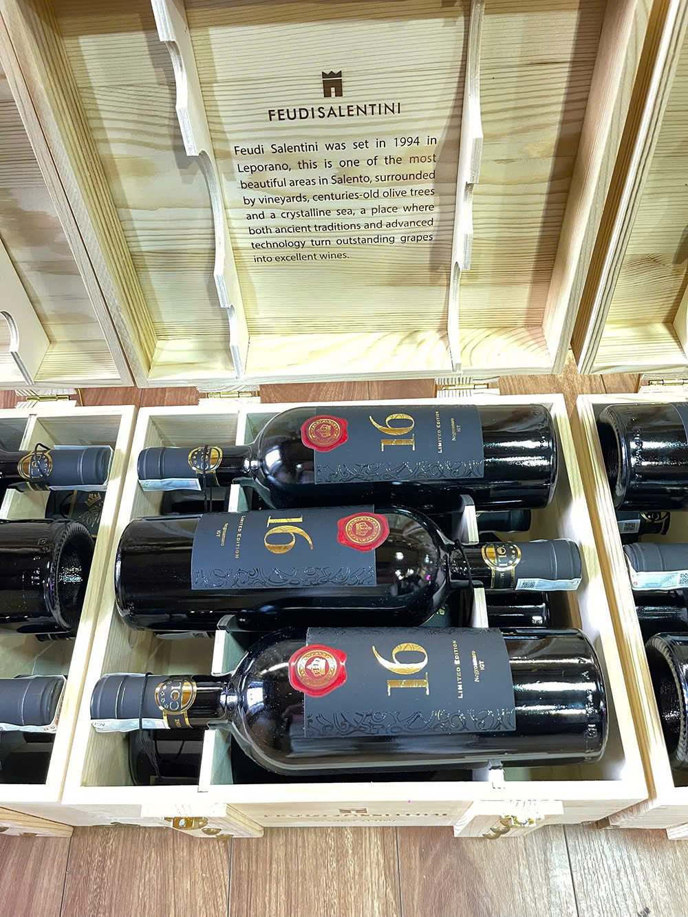 Rượu Vang 16 Limited Edition Negroamaro IGP 3 Rượu Vang 16 Limited Edition Negroamaro IGP
