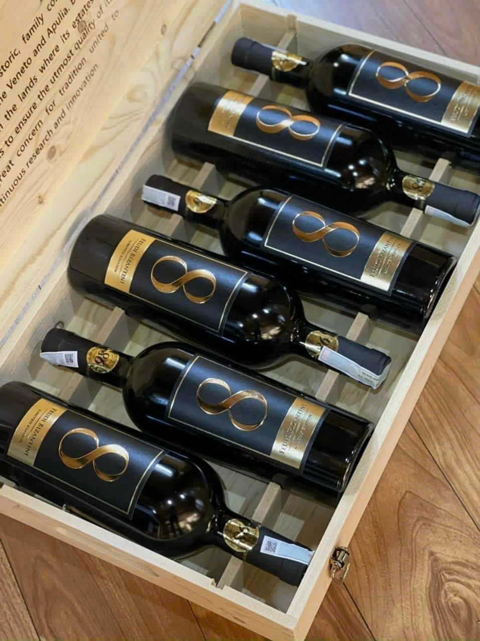 Rượu Vang 8 Feudi Bizantini Limited Edition