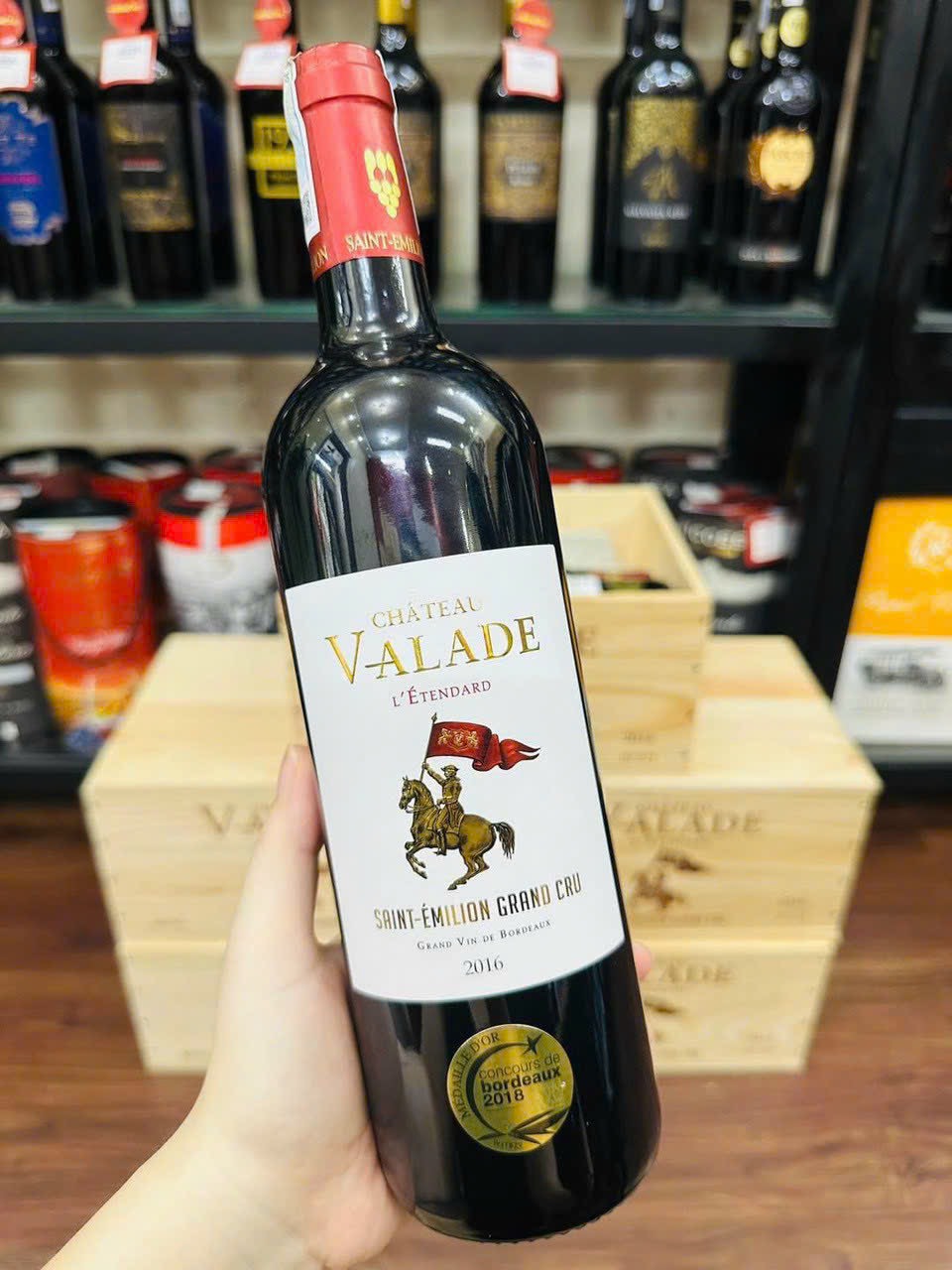 Rượu Vang Château Valade L'Etendard Saint Emilion Grand Cru