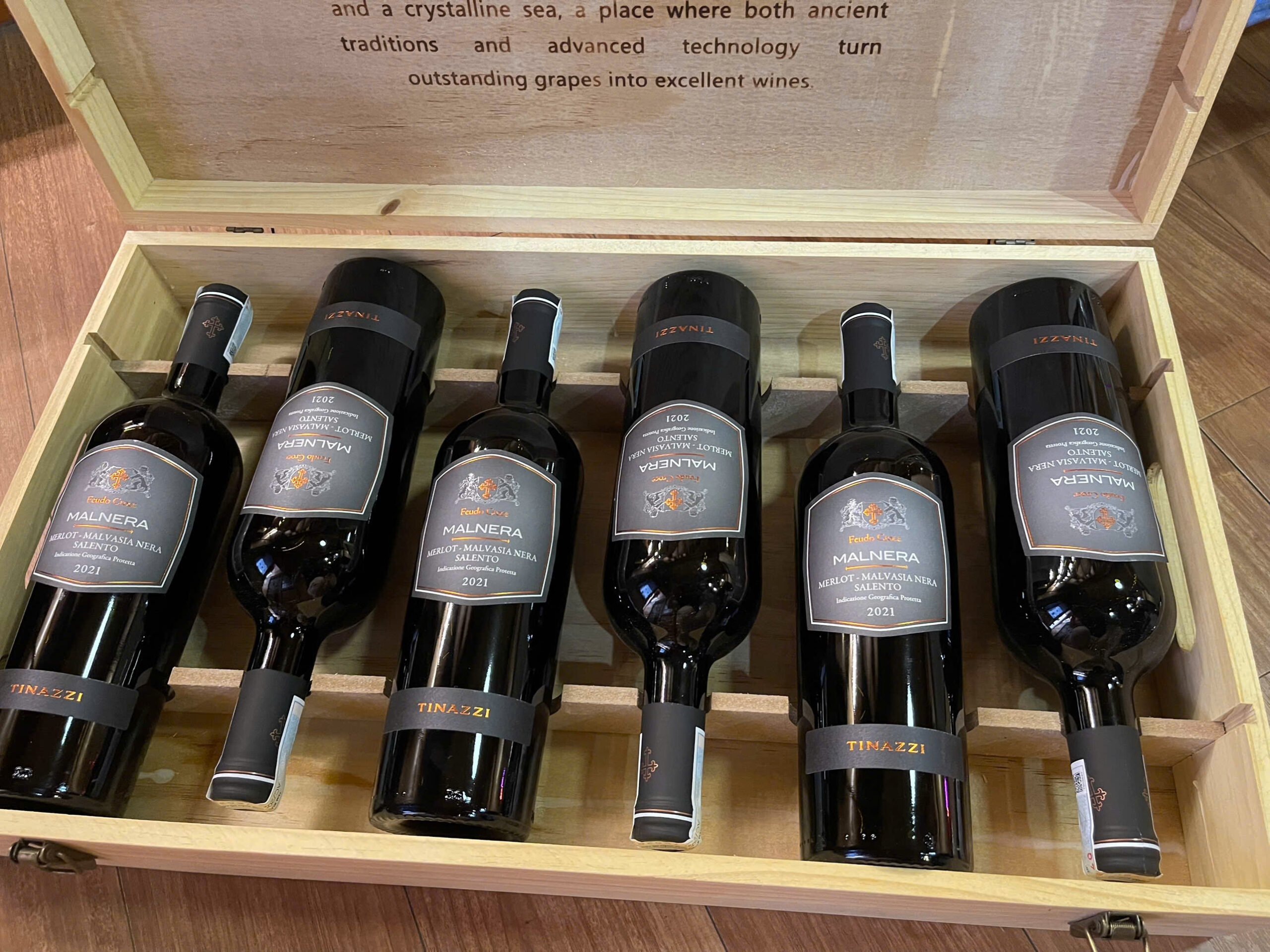 Rượu Vang Malnera Merlot Malvasia Nera