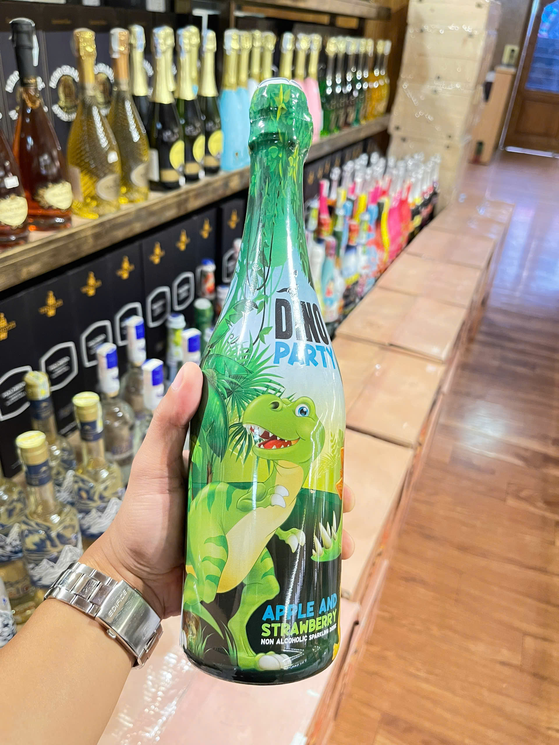 Rượu Vang Nổ Không Cồn Dino Party Apple And Strawberry 1 Rượu Vang Nổ Không Cồn Dino Party Apple And Strawberry