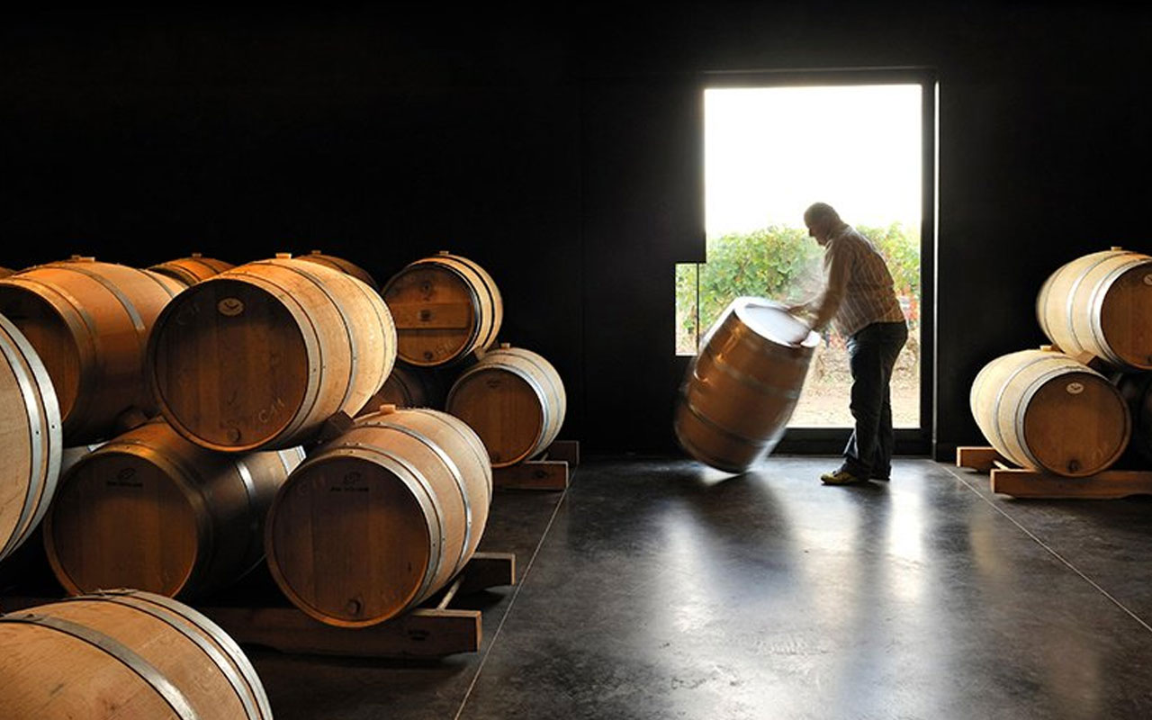 Rượu Vang Chateau La Douce